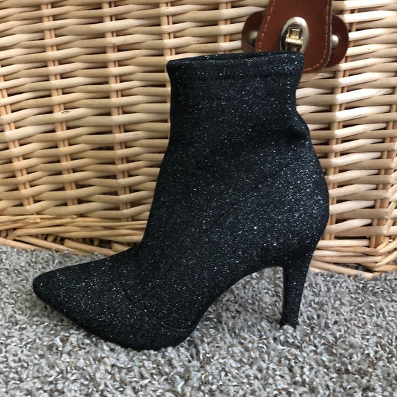 Brash booties - Picture 2 of 7